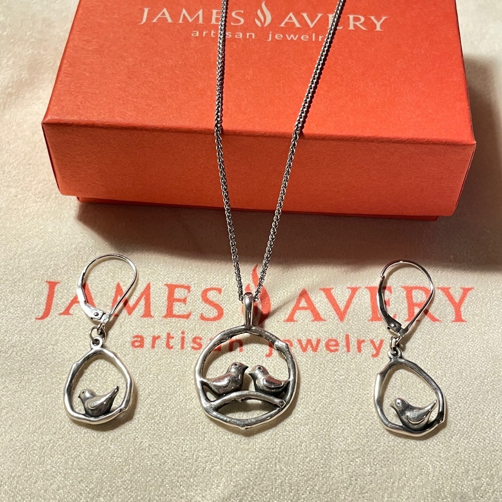 SOLD Retired James Avery Love Bird Set - Picture 1 of 3